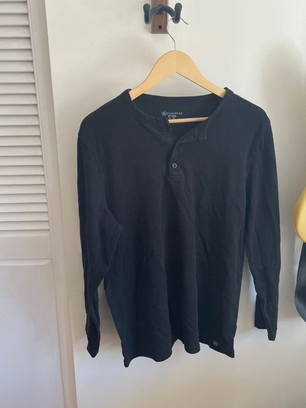 Cloudveil Black Long Sleeve Henley Tee Unisex